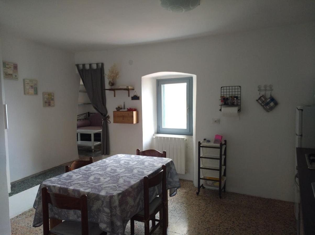 Appartamento A Fosdinovo Buitenkant foto